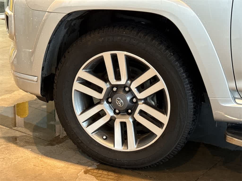 Thumbnail: 2023 Toyota 4Runner - 9