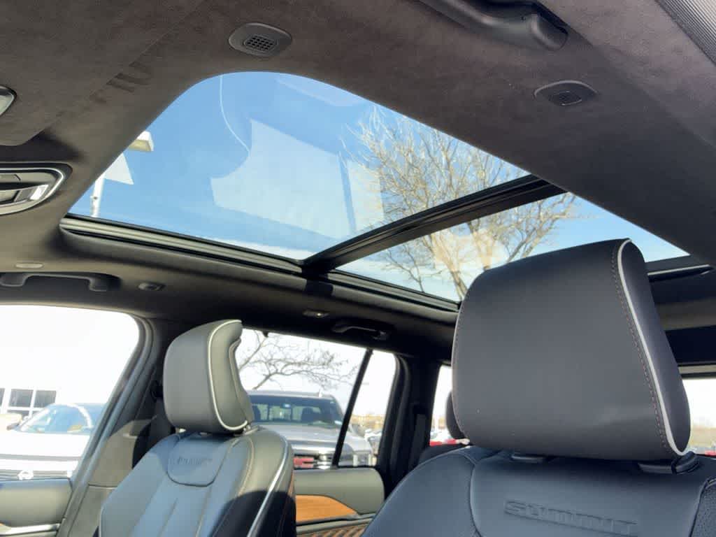 Thumbnail: 2026 Jeep Grand Cherokee - 26