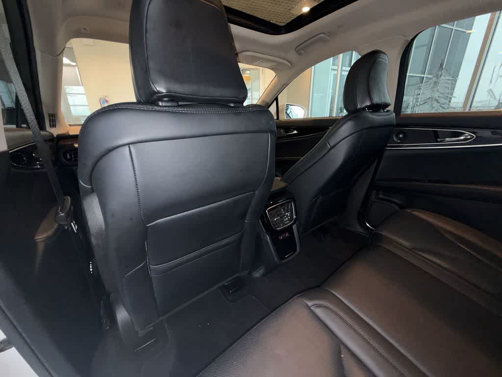 Thumbnail: 2022 Lincoln Nautilus - 11