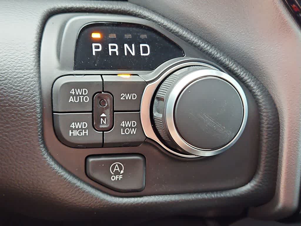 Thumbnail: 2026 RAM 1500 - 33