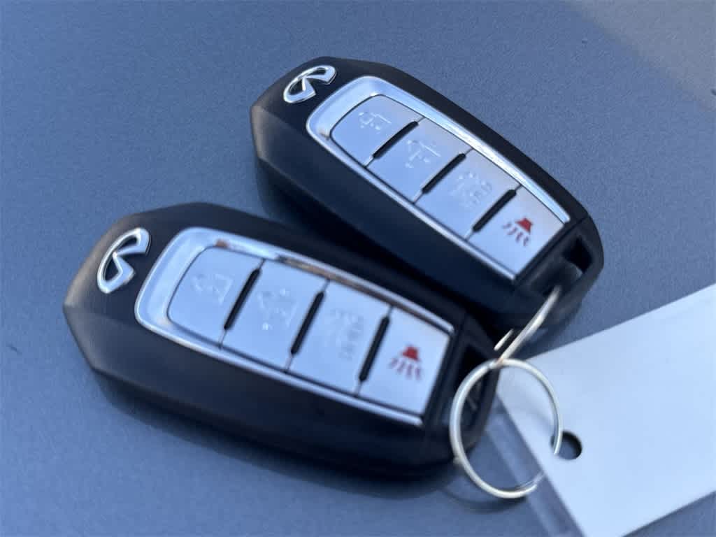 Thumbnail: 2020 INFINITI Q60 - 23