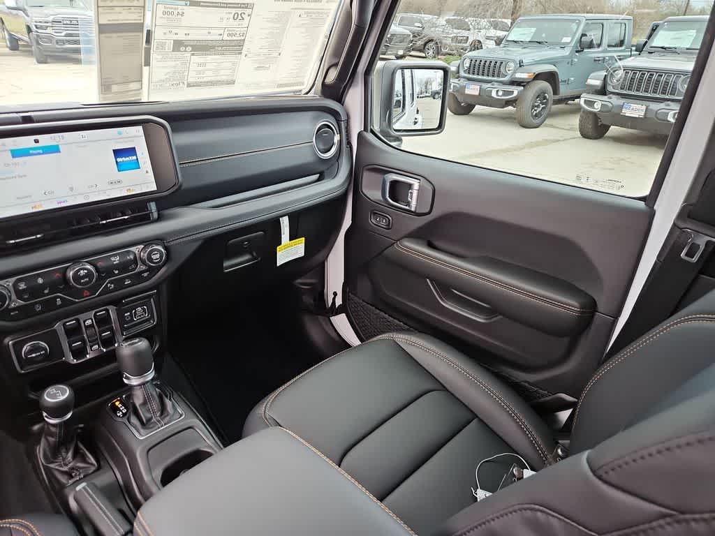 Thumbnail: 2026 Jeep Wrangler - 11