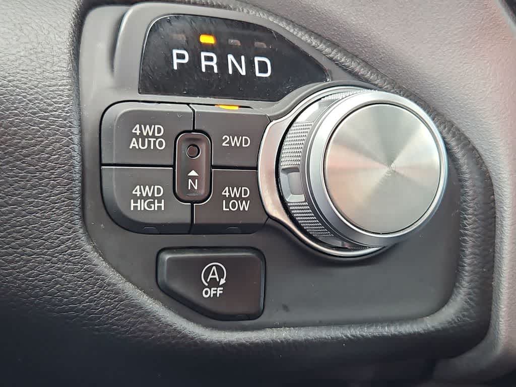 Thumbnail: 2025 RAM 1500 - 33