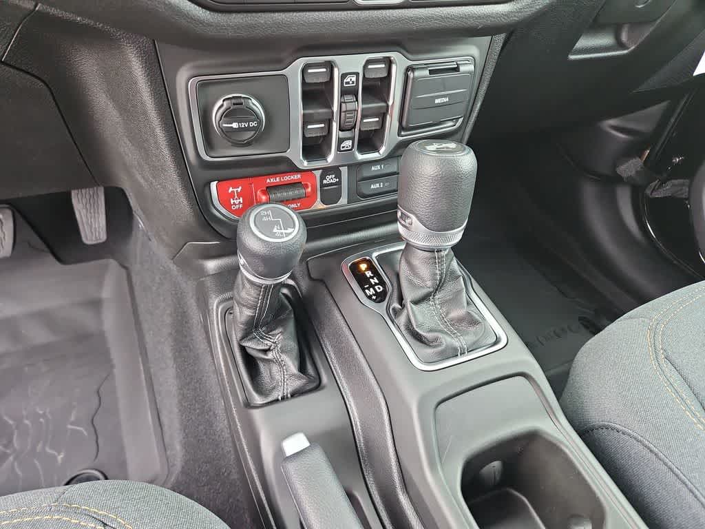 Thumbnail: 2026 Jeep Wrangler - 31