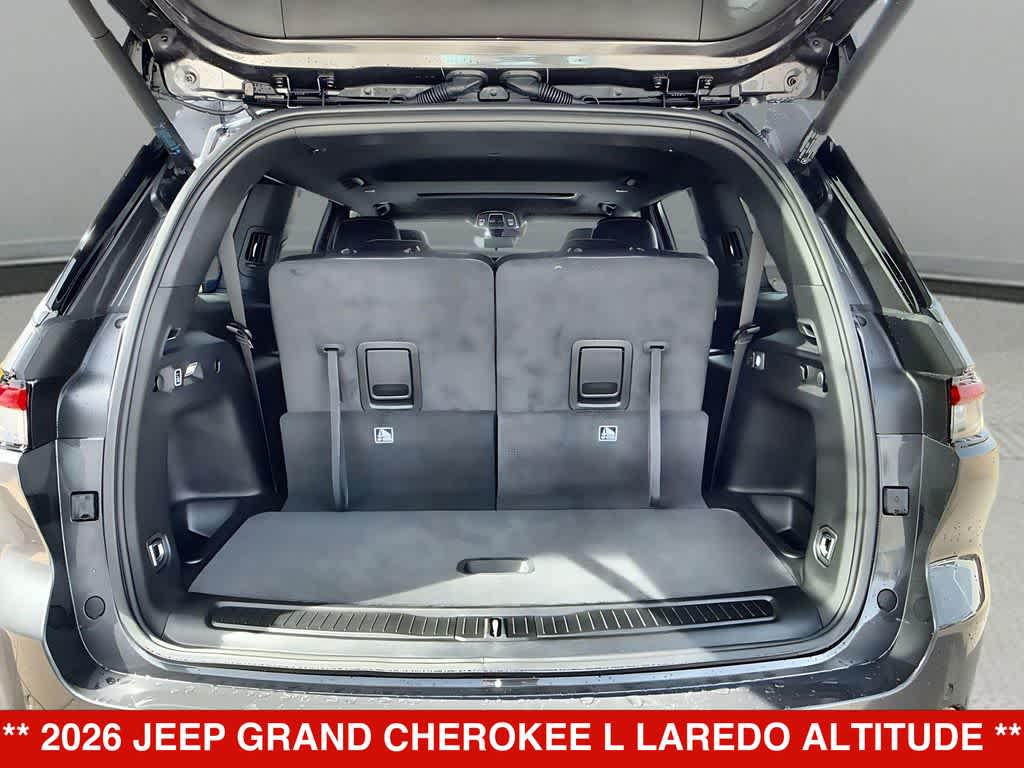 Thumbnail: 2026 Jeep Grand Cherokee L - 24