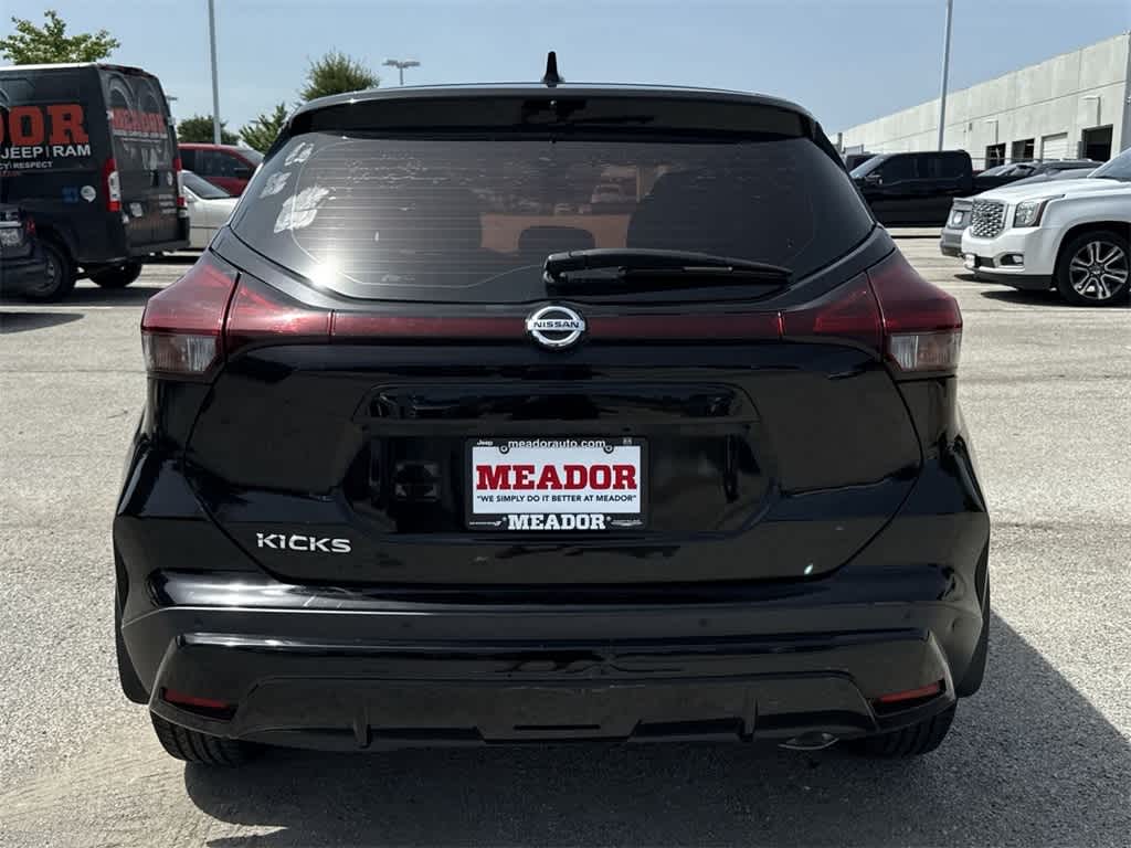 Thumbnail: 2021 Nissan Kicks - 5
