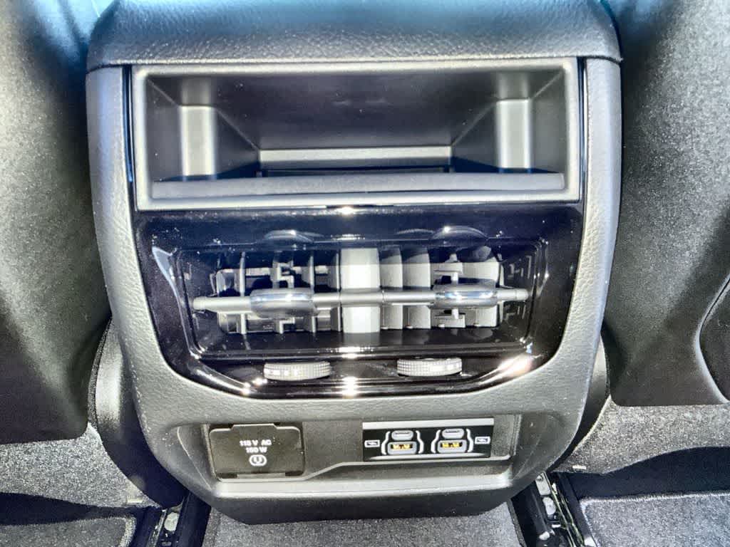 Thumbnail: 2026 Jeep Grand Cherokee - 21