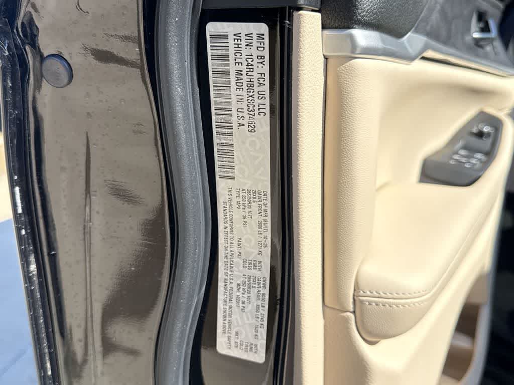 Thumbnail: 2025 Jeep Grand Cherokee - 27