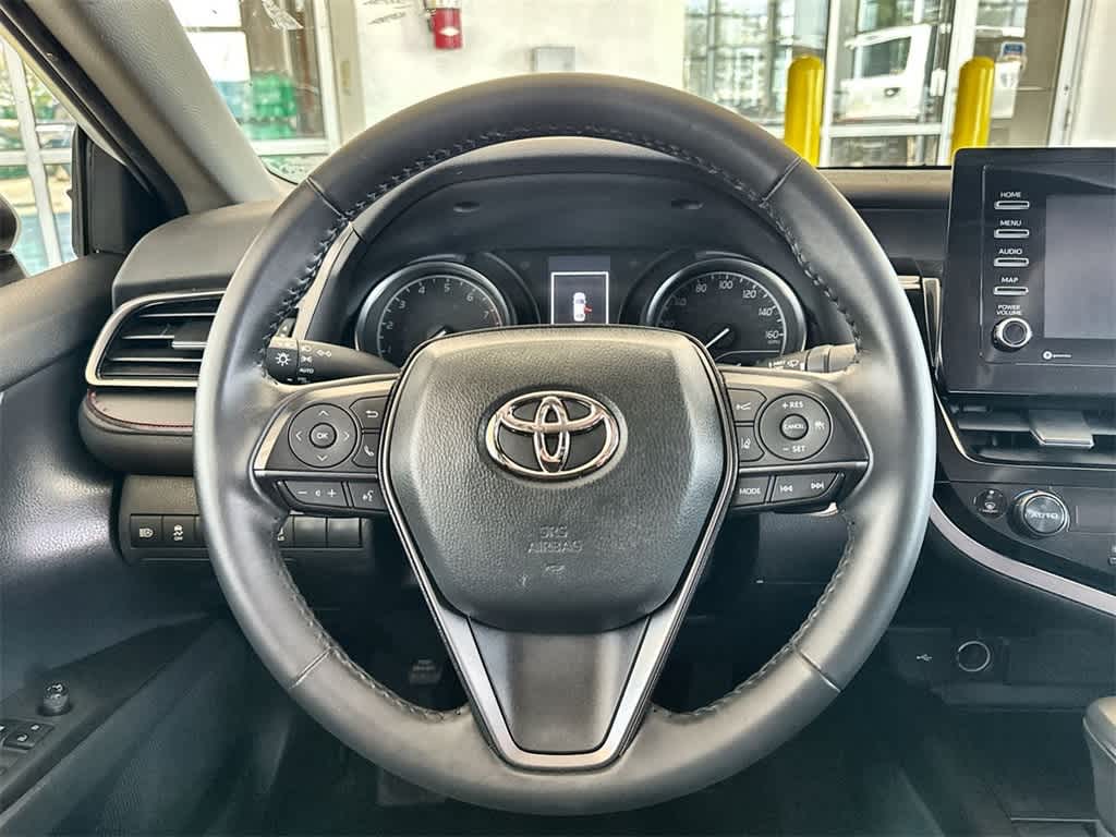 Thumbnail: 2023 Toyota Camry - 17
