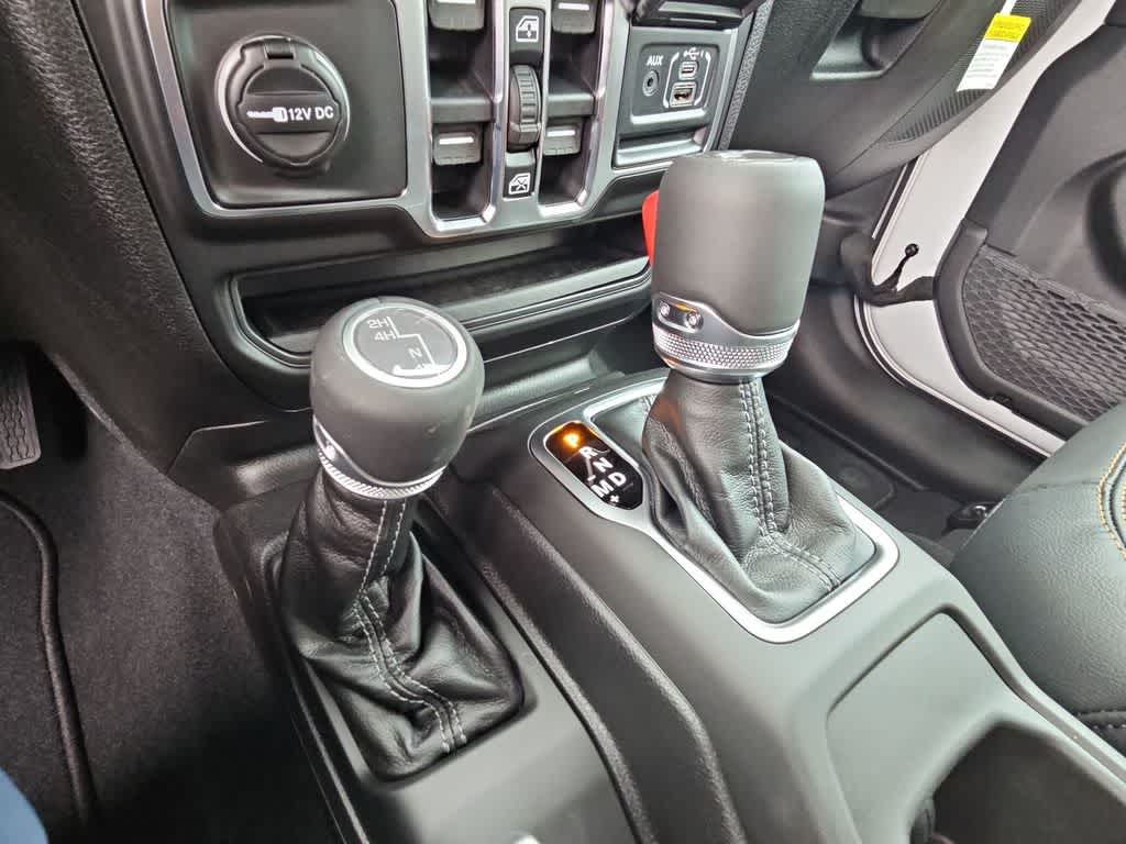 Thumbnail: 2026 Jeep Wrangler - 35