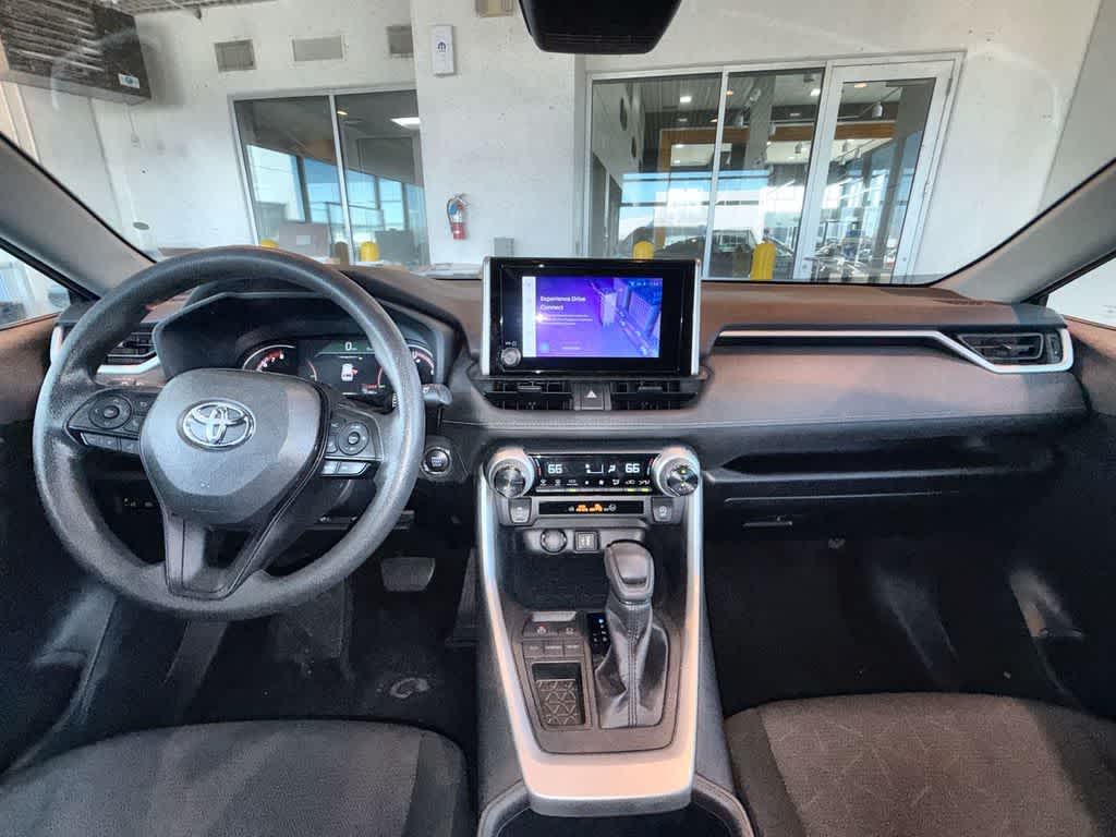 Thumbnail: 2025 Toyota RAV4 - 15