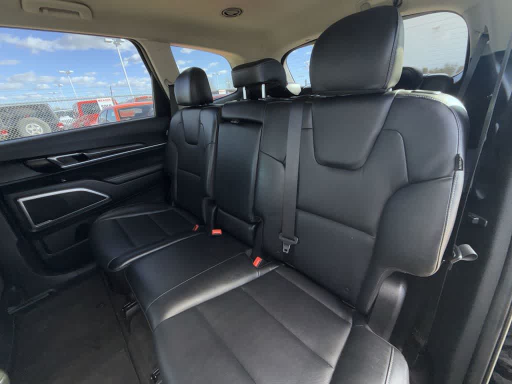 Thumbnail: 2023 Kia Telluride - 13