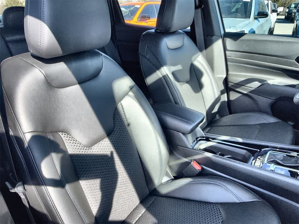 Thumbnail: 2026 Jeep Compass - 15