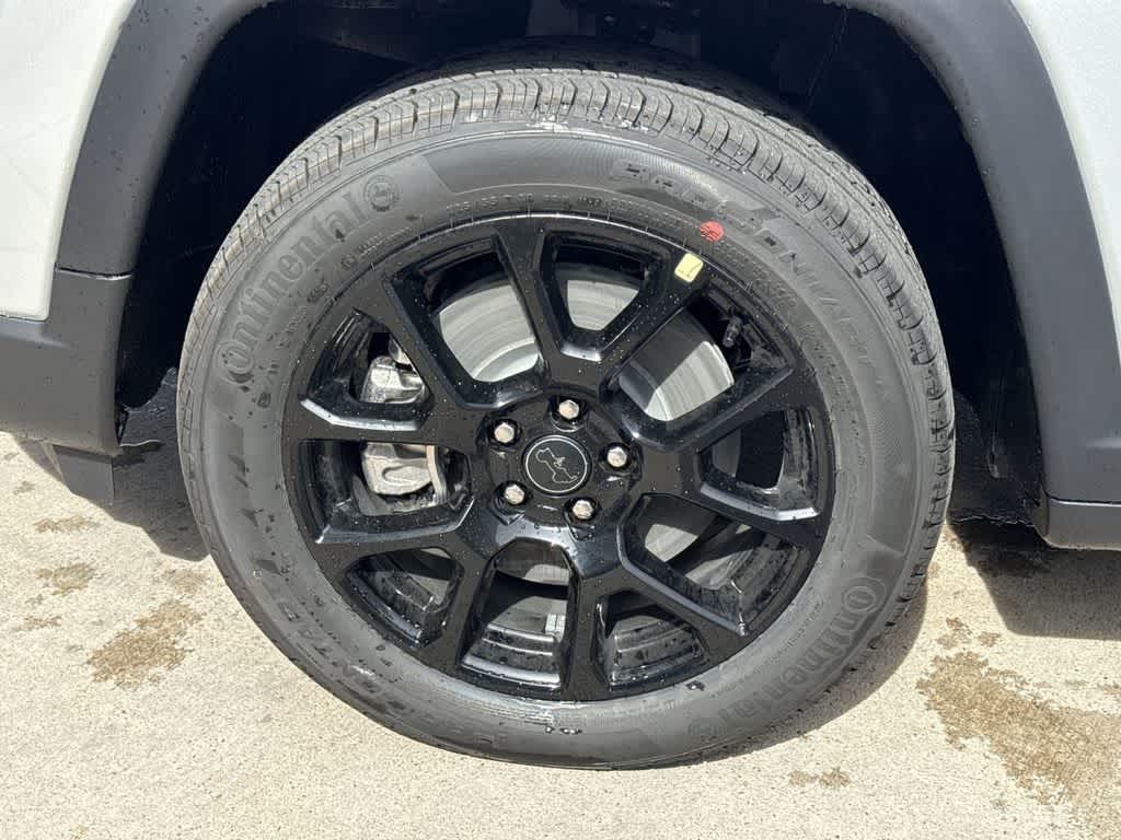 Thumbnail: 2026 Jeep Compass - 9