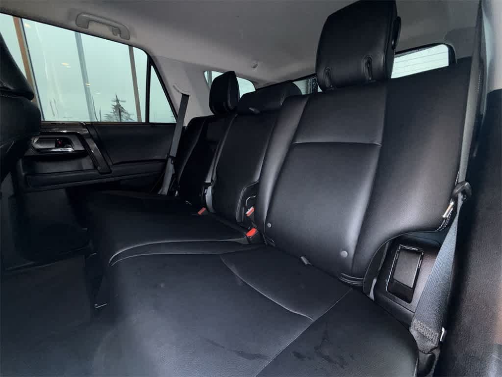 Thumbnail: 2023 Toyota 4Runner - 13