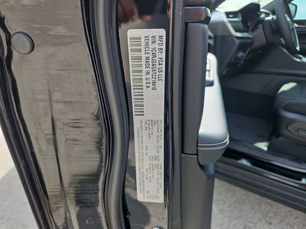 Thumbnail: 2026 Jeep Grand Cherokee - 35