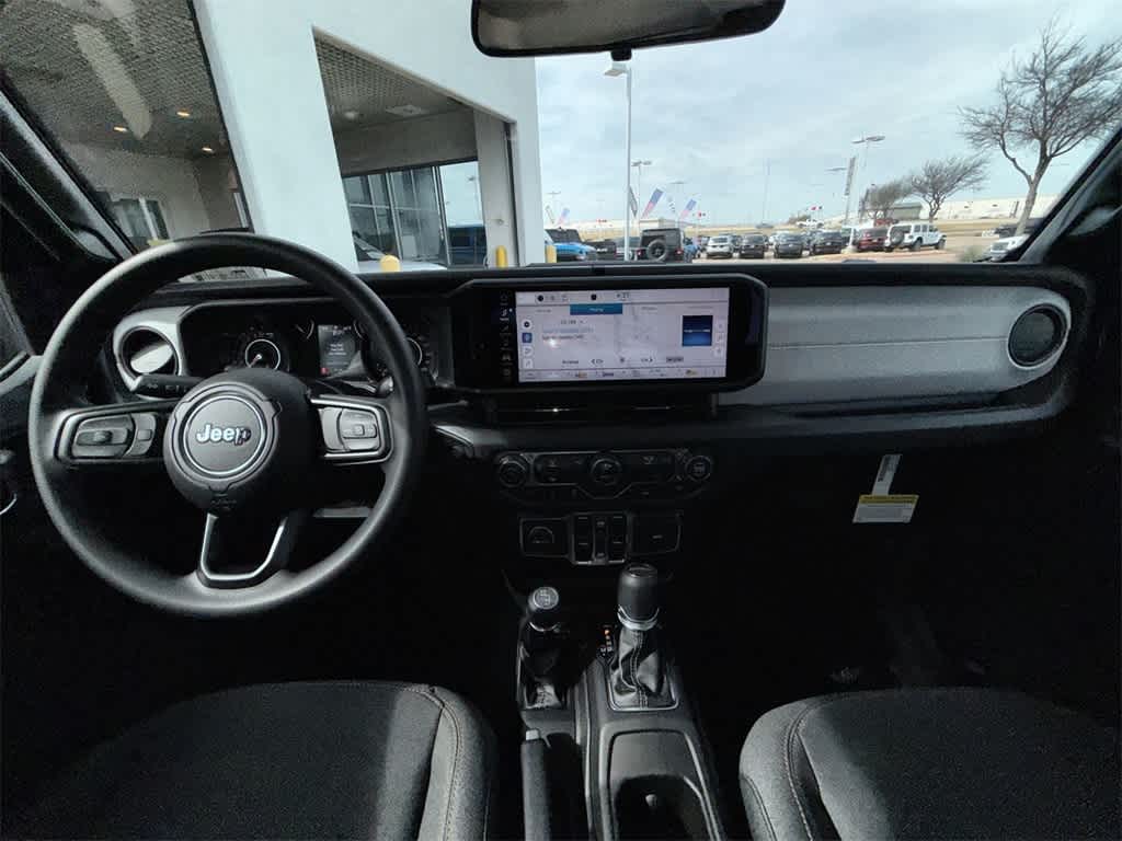 Thumbnail: 2026 Jeep Gladiator - 15