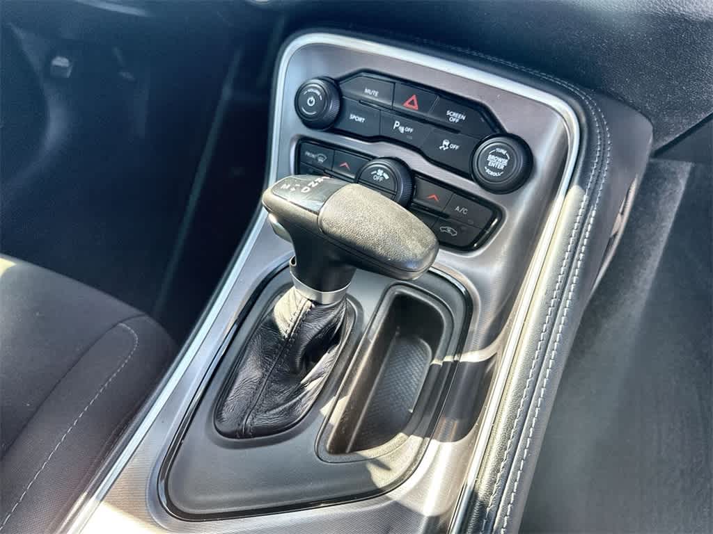 Thumbnail: 2021 Dodge Challenger - 16