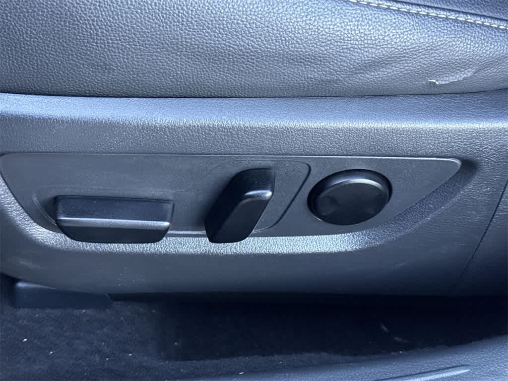 Thumbnail: 2024 Mazda CX-50 - 25