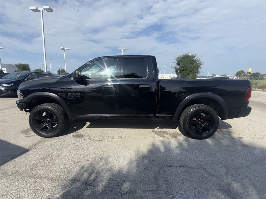 2021 Ram 1500 Classic SLT photo 3
