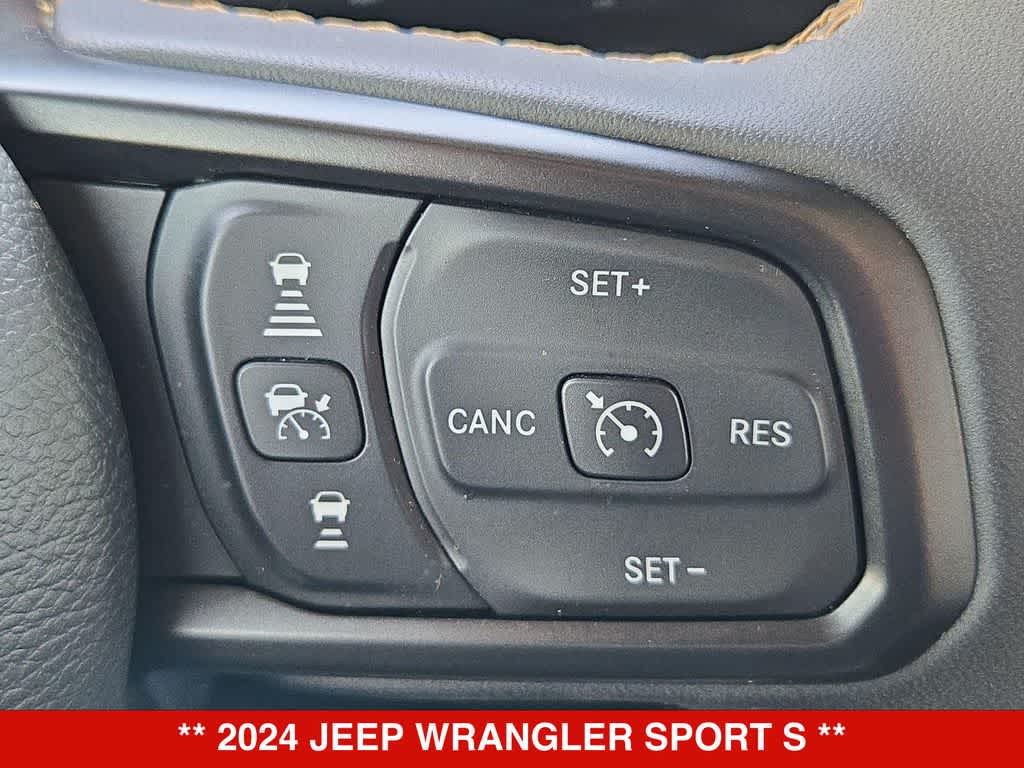 Thumbnail: 2024 Jeep Wrangler - 23