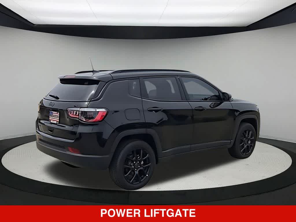 Thumbnail: 2026 Jeep Compass - 8