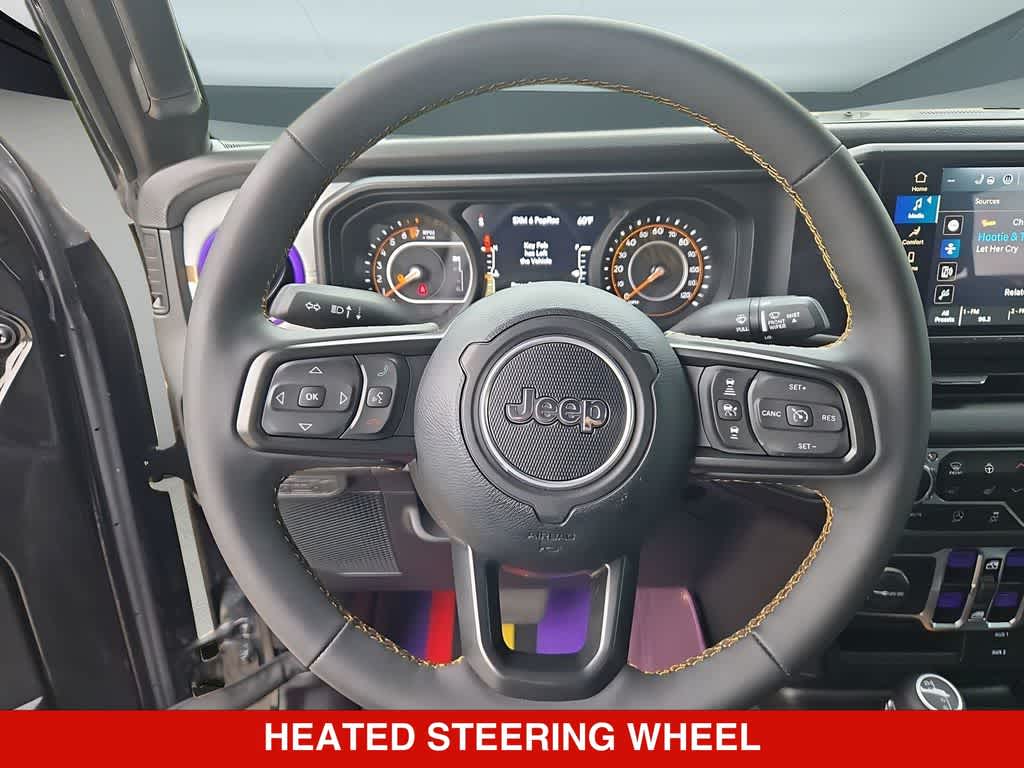 Thumbnail: 2024 Jeep Gladiator - 23