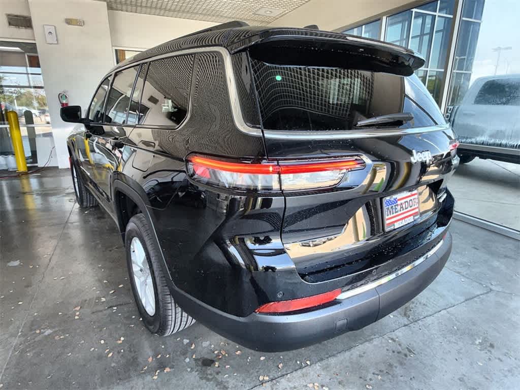 2025 Jeep Grand Cherokee Laredo X photo 4