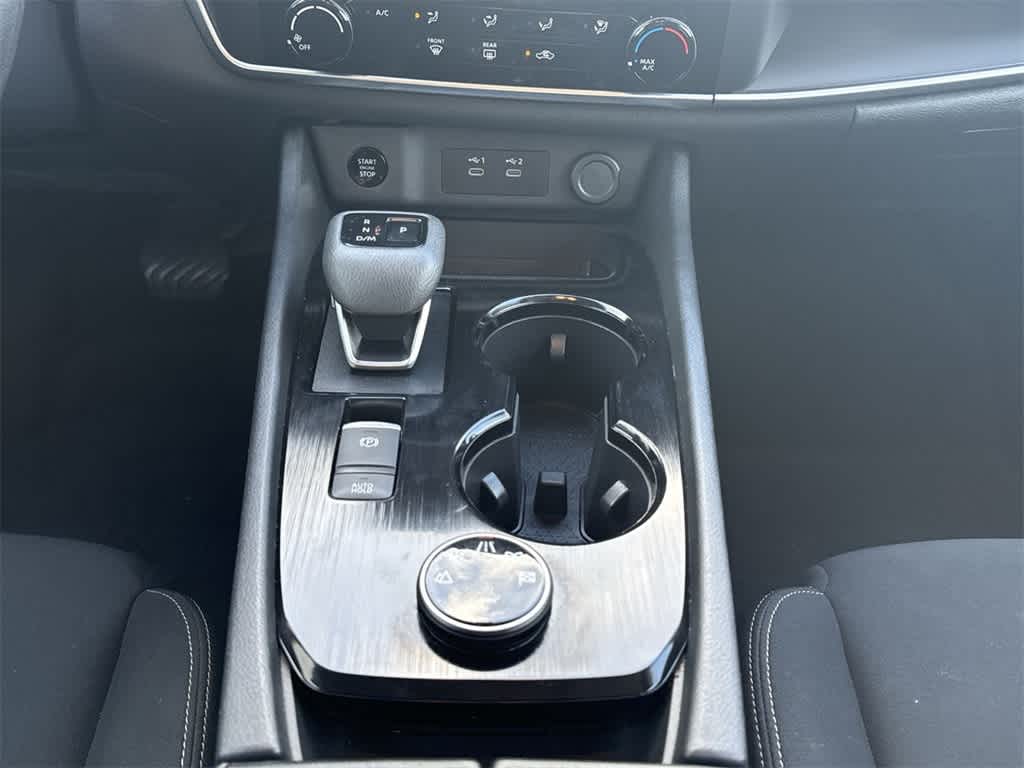 Thumbnail: 2024 Nissan Rogue - 15