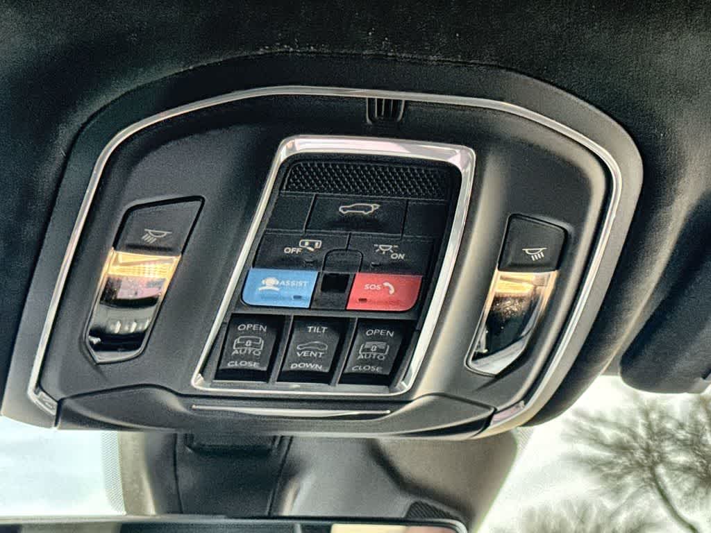 Thumbnail: 2026 Jeep Grand Cherokee - 19