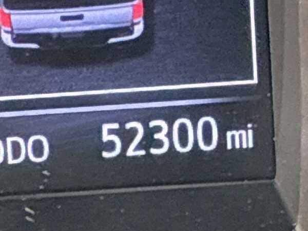 Thumbnail: 2019 Toyota Tacoma - 11