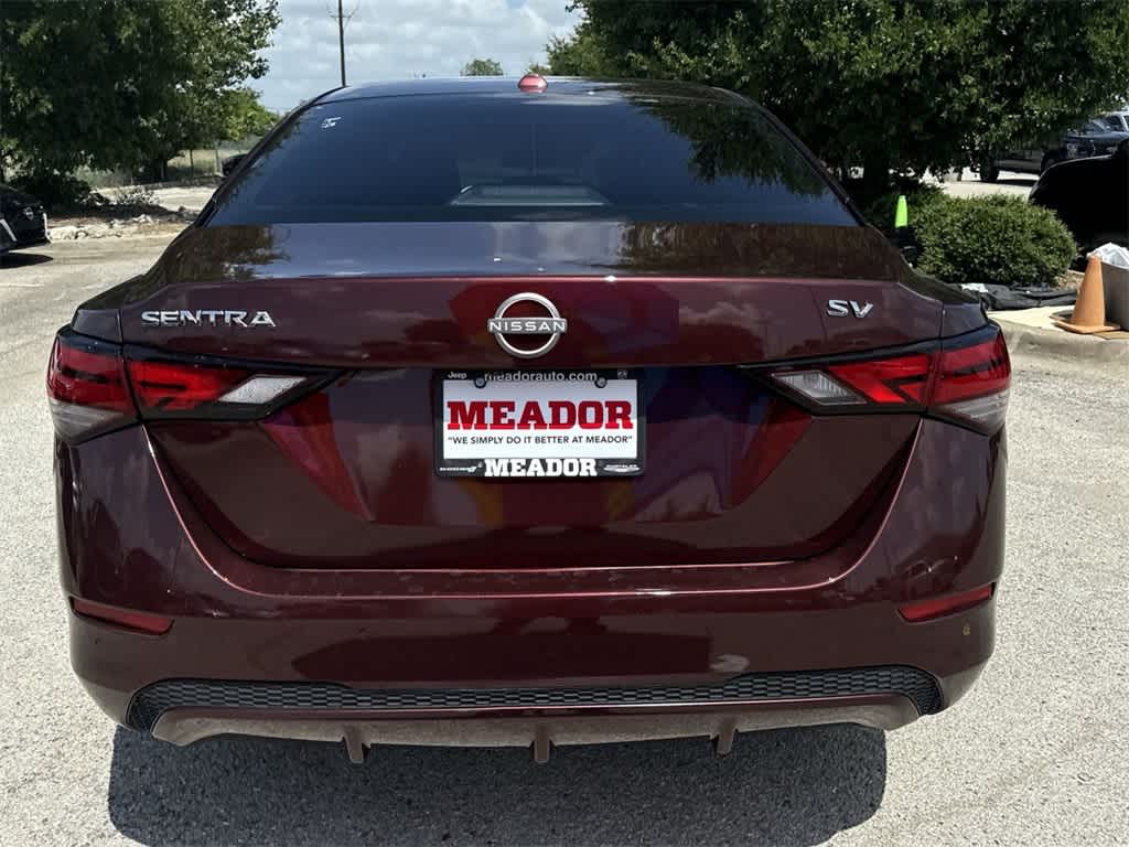 Thumbnail: 2022 Nissan Sentra - 5