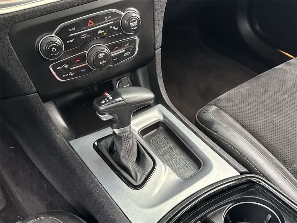 Thumbnail: 2018 Dodge Charger - 17