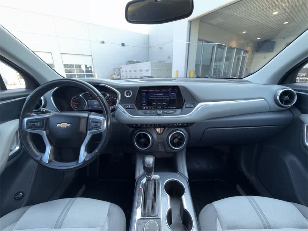 Thumbnail: 2020 Chevrolet Blazer - 15