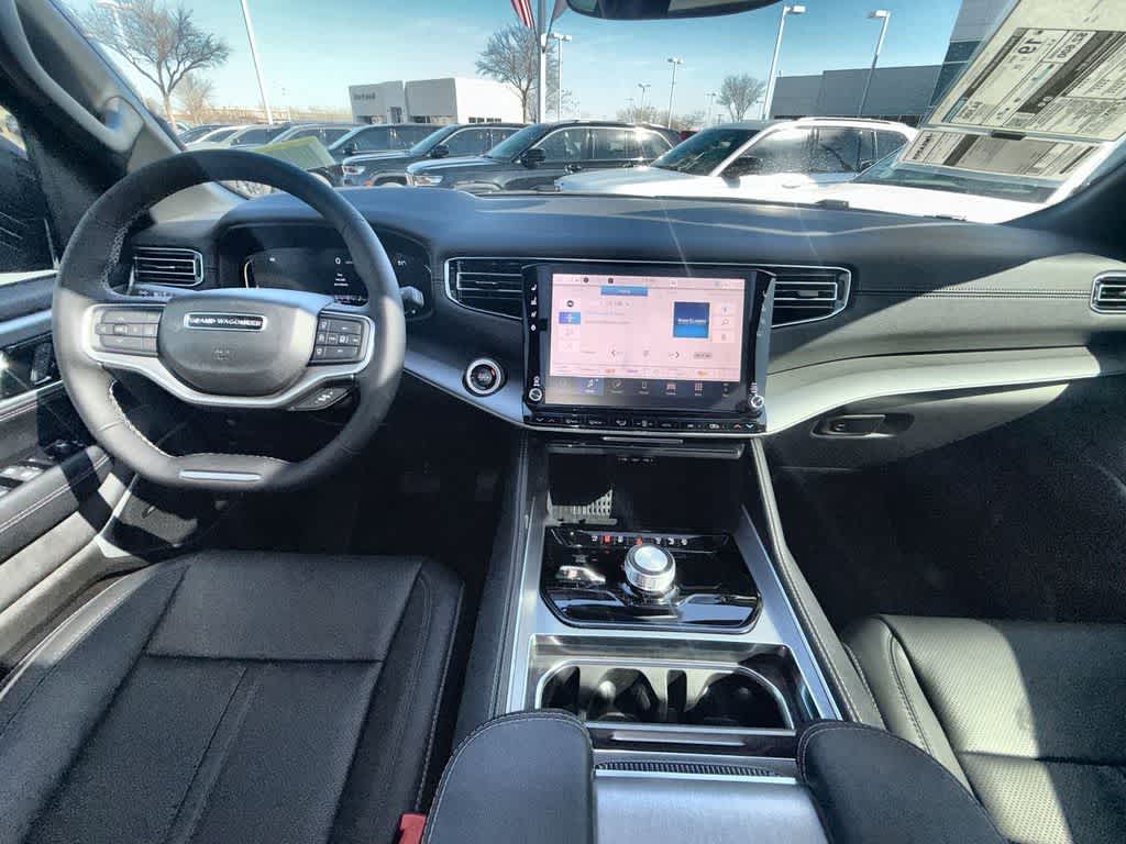 Thumbnail: 2026 Jeep Grand Wagoneer - 16