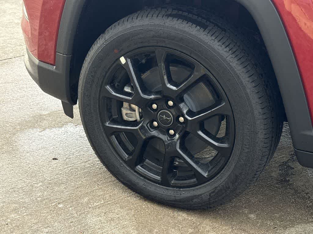 Thumbnail: 2026 Jeep Compass - 9