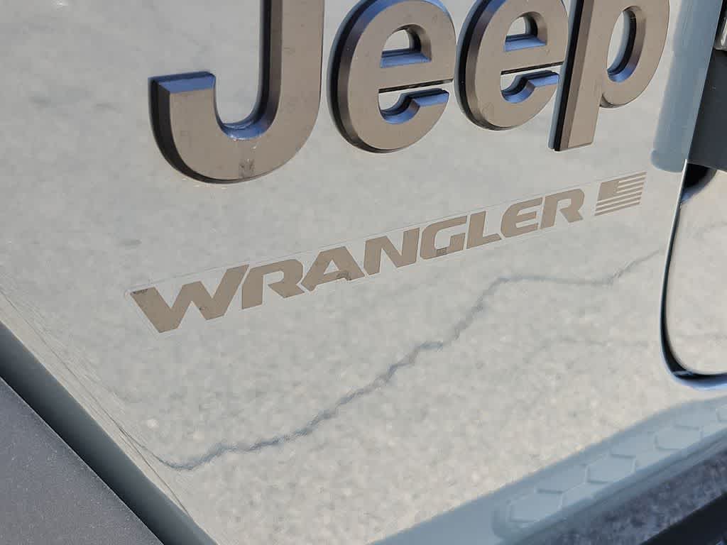 Thumbnail: 2025 Jeep Wrangler - 14