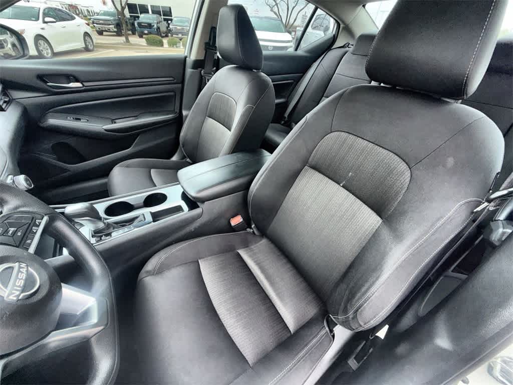 Thumbnail: 2024 Nissan Altima - 11