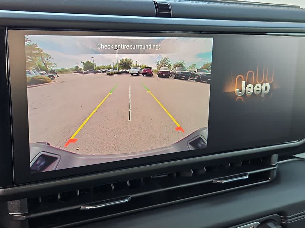 Thumbnail: 2026 Jeep Gladiator - 29