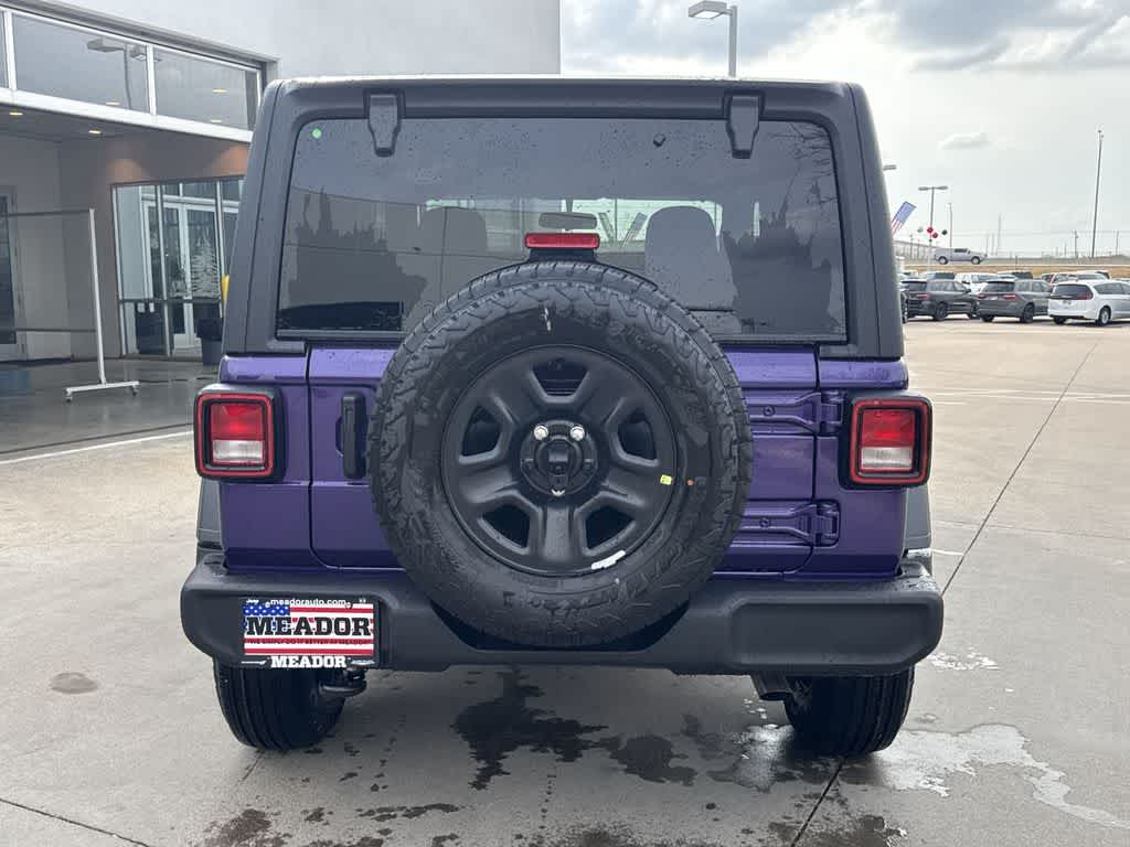 Thumbnail: 2026 Jeep Wrangler - 5