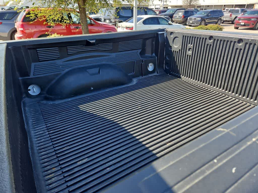 Thumbnail: 2025 RAM 1500 - 33