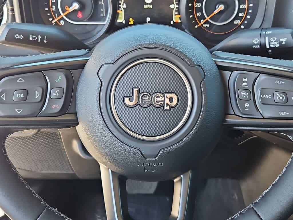 Thumbnail: 2026 Jeep Gladiator - 23