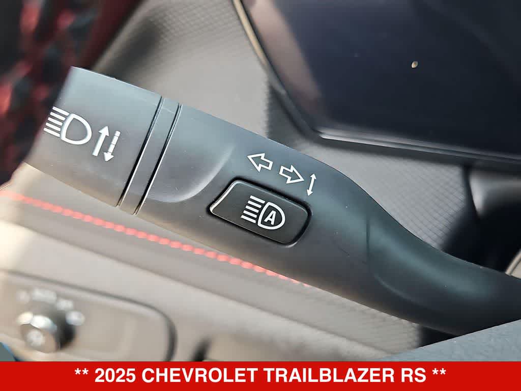Thumbnail: 2025 Chevrolet TrailBlazer - 27