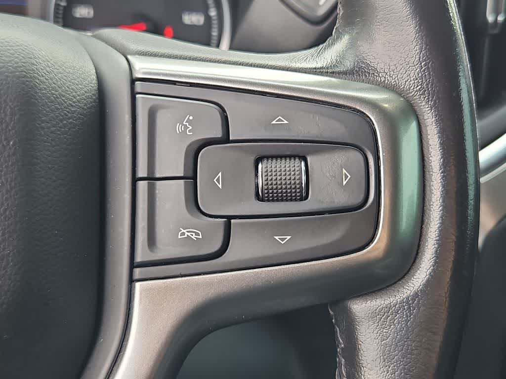 Thumbnail: 2020 Chevrolet Silverado 1500 - 25