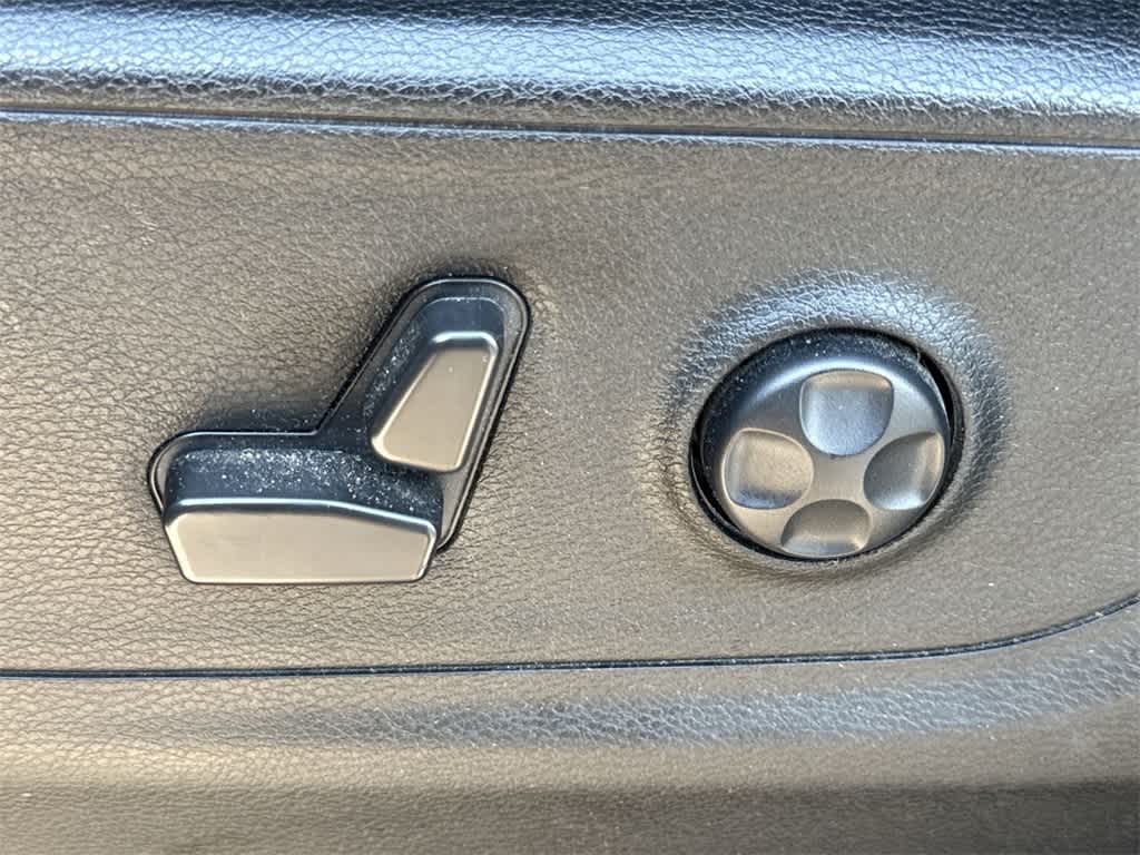 Thumbnail: 2021 RAM 1500 - 23
