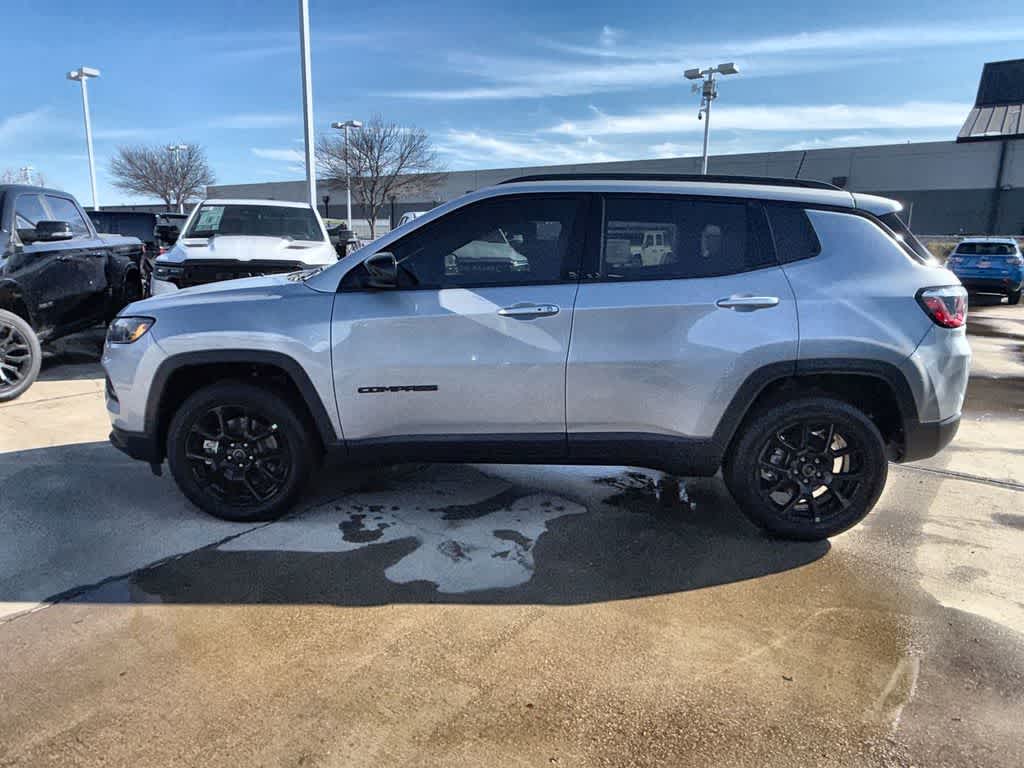 Thumbnail: 2026 Jeep Compass - 3