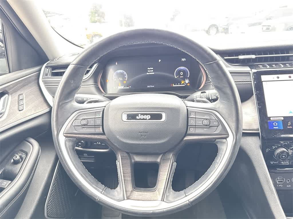 Thumbnail: 2022 Jeep Grand Cherokee L - 18