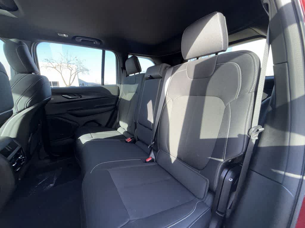 Thumbnail: 2026 Jeep Grand Cherokee - 13