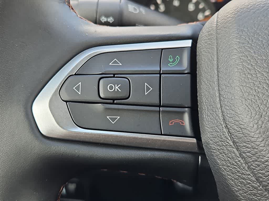 Thumbnail: 2022 Jeep Compass - 24