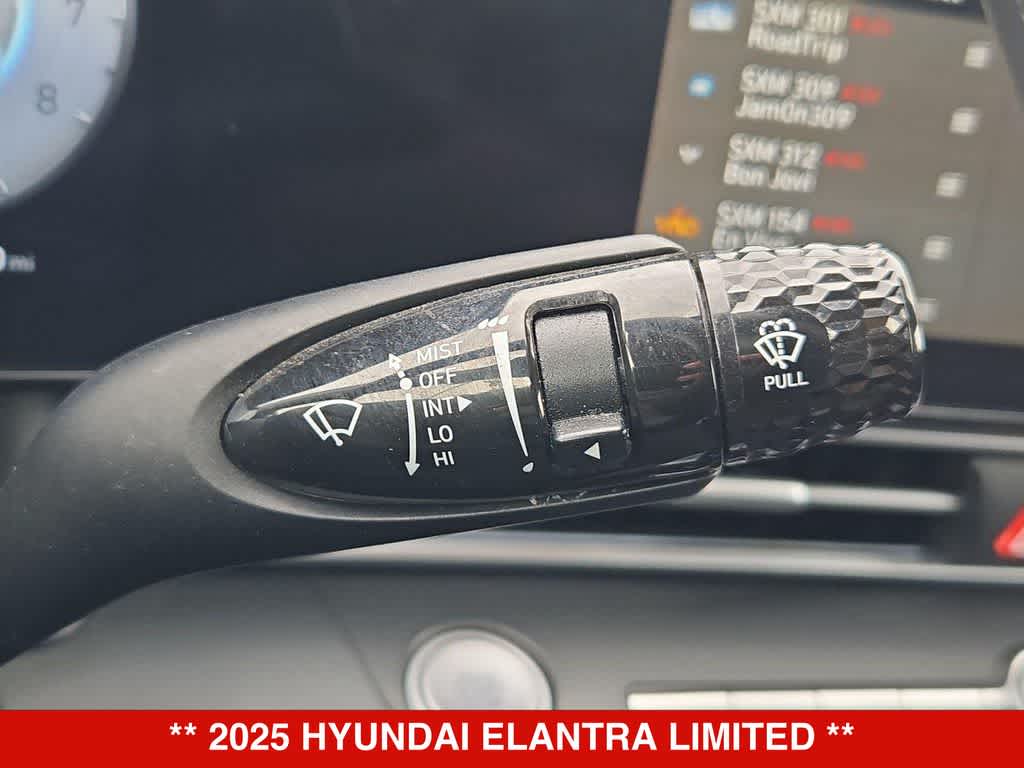Thumbnail: 2025 Hyundai Elantra - 25